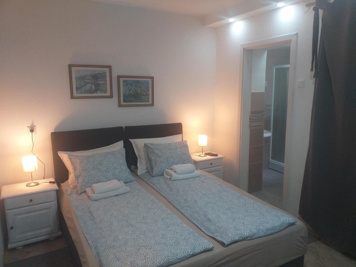 Zeravica Rooms B&B Sremski Karlovci Bagian luar foto
